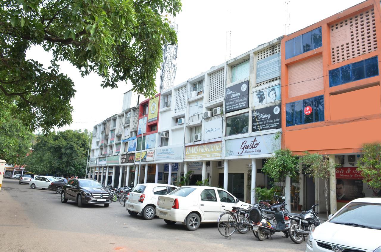 Oyo 5884 Amante Hotel Chandigarh Luaran gambar