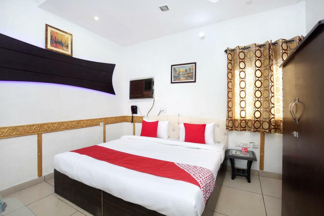 Oyo 5884 Amante Hotel Chandigarh Luaran gambar