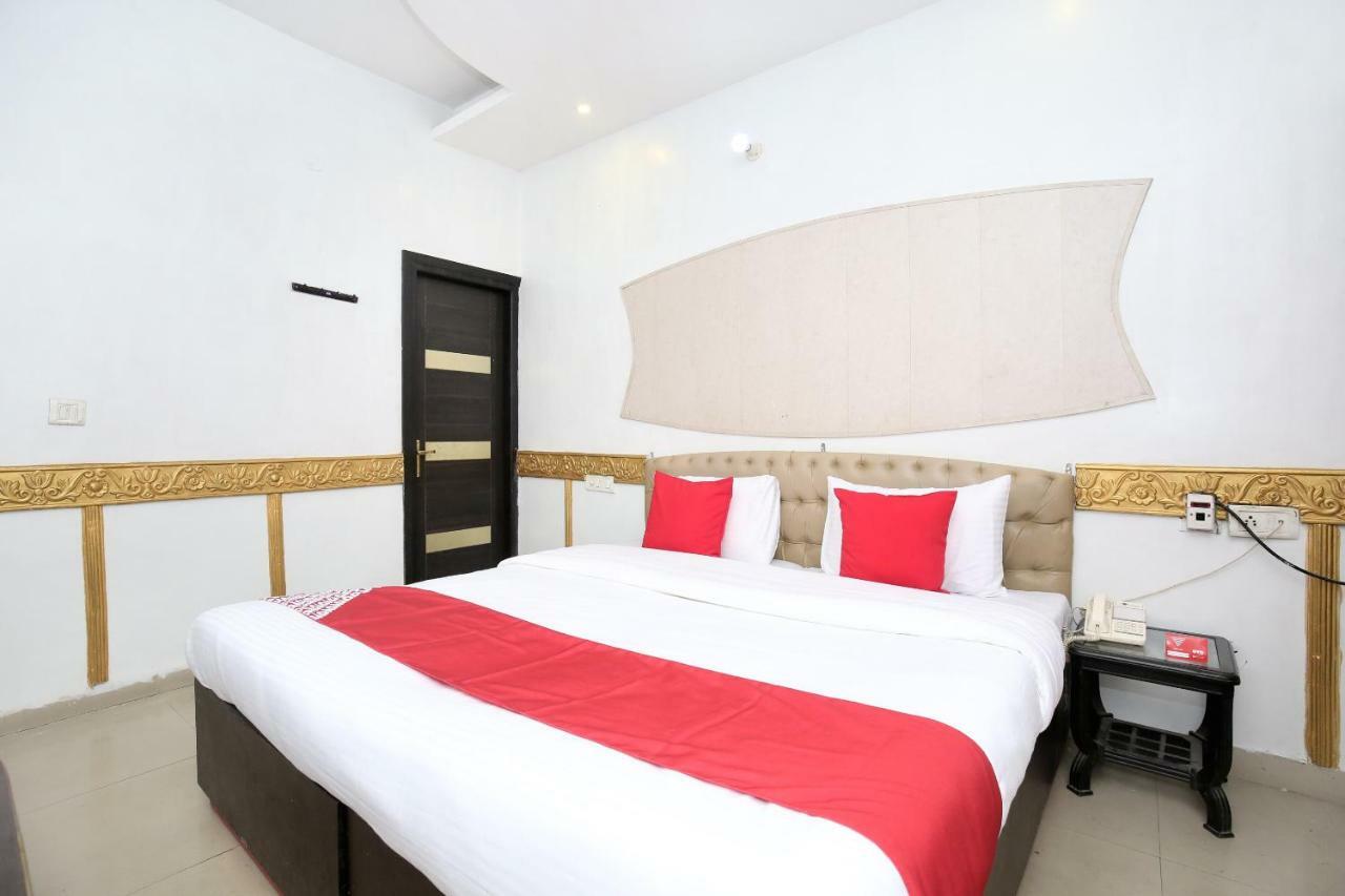 Oyo 5884 Amante Hotel Chandigarh Luaran gambar